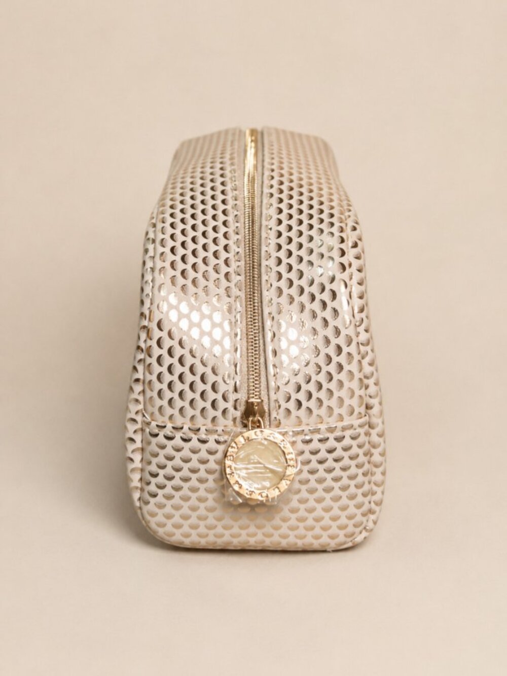 Bvlgari Parfums Metallic Honeycomb Cosmetic Bag Gold Tone Vanity Case New - Picture 4 of 9